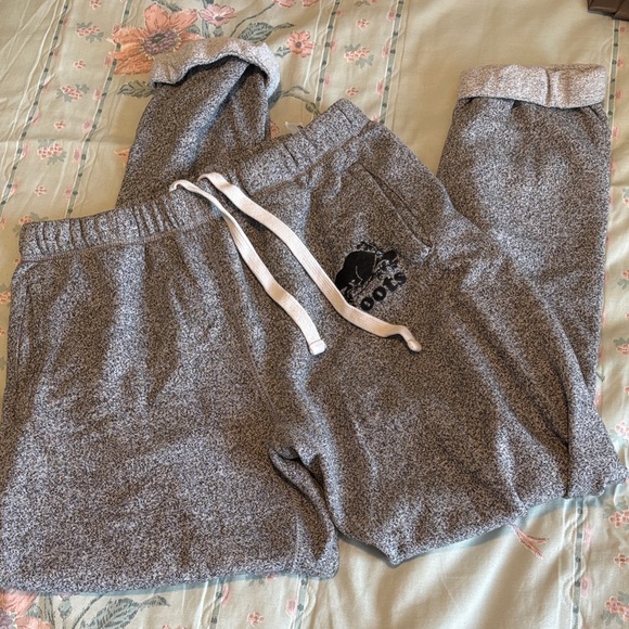 Gray Roots Sweat Pants - Picture 2 of 5